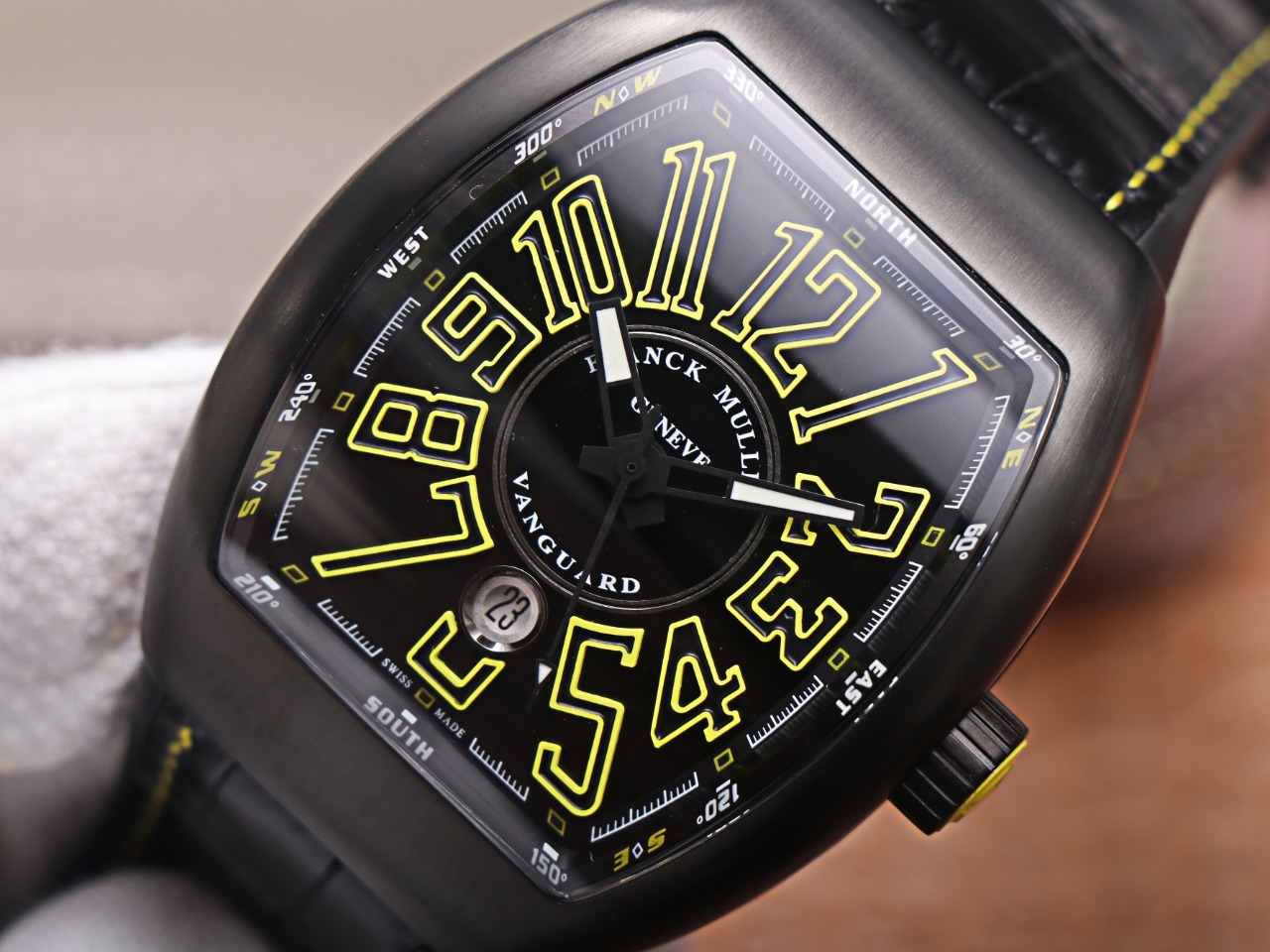 franck-muller-5558-4.jpg