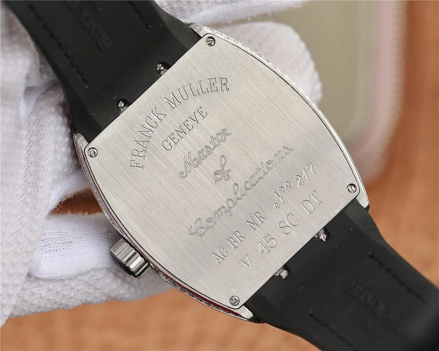 franck-muller-5570-7.jpg