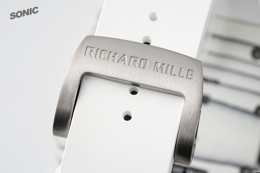 richard-mille-2400-9.jpg
