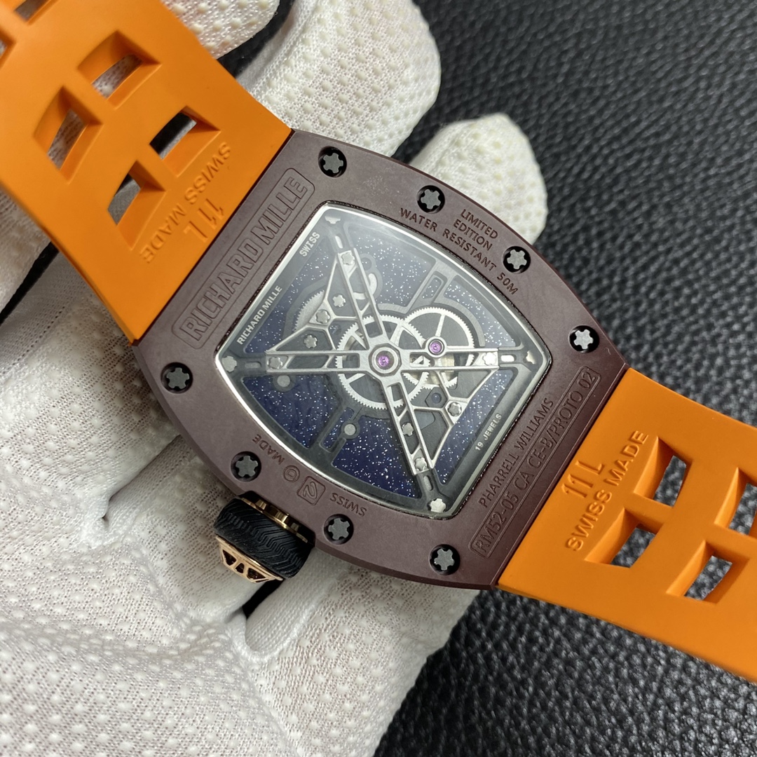 richard-mille-2467-7.jpg