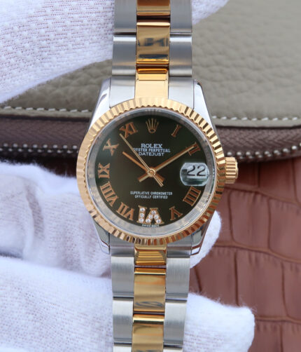 Rolex log series 178383 ladies 31mm diameter watch.
