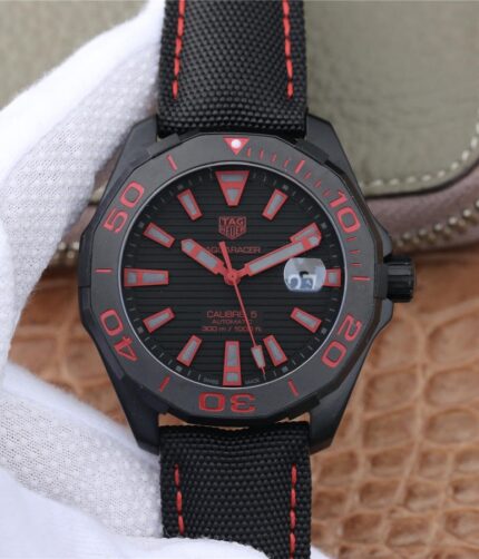 V6 TAG Heuer Dive 43mm new blue ceramic bezel.
